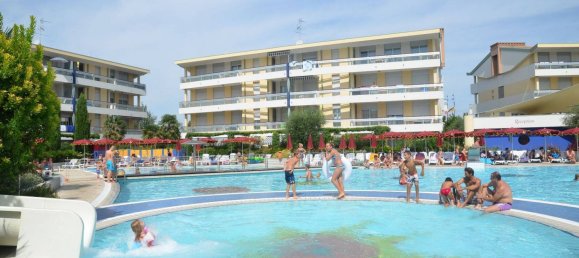 1 bedroom Apartment in San Michele al Tagliamento, Italy No. 277177 3