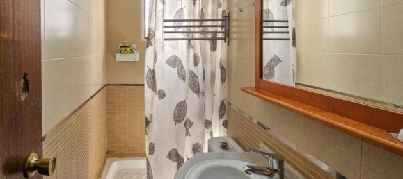 3 bedrooms Apartment in Madrid, Spain No. 166580 7