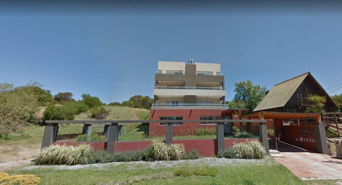 940m² Building in Mar del Plata, Argentina No. 108856