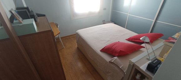 3 bedrooms Apartment in Zaragoza, Spain No. 162269 14