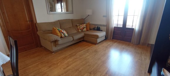 3 bedrooms Apartment in Zaragoza, Spain No. 162269 3