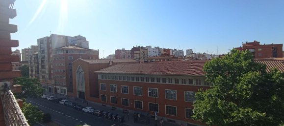 3 bedrooms Apartment in Zaragoza, Spain No. 162269 6