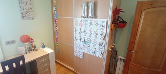 3 bedrooms Apartment in Zaragoza, Spain No. 162269 25