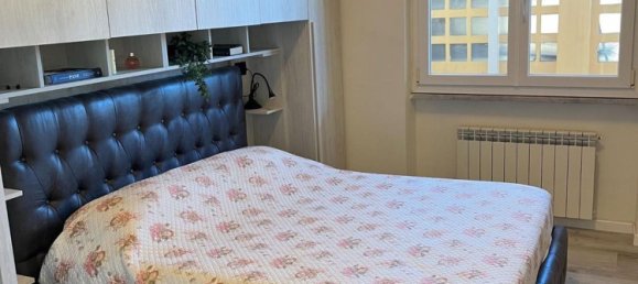 5-salle Appartement à Carrara, Italy No. 193000 11