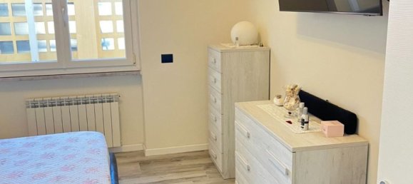 5-salle Appartement à Carrara, Italy No. 193000 12