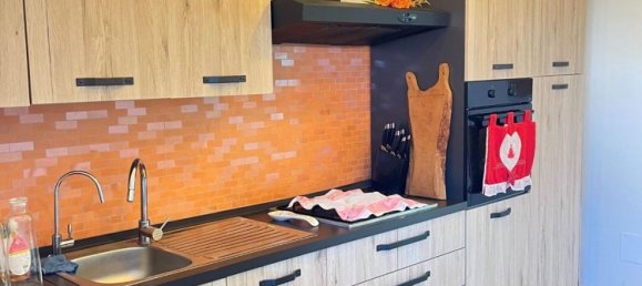 5-salle Appartement à Carrara, Italy No. 193000 6