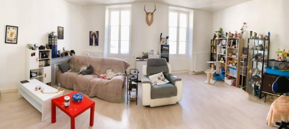 4 bedrooms House in Brizambourg, France No. 281878 5