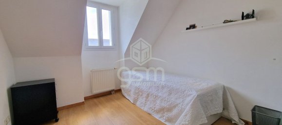 Дом с 5 спальнями в Жуэ-ле-Тур, Франция № 61861 6