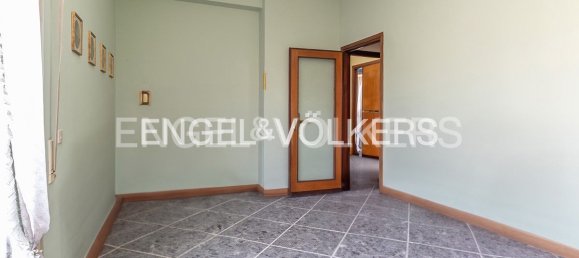2 bedrooms Penthouse in Anzio, Italy No. 129990 4