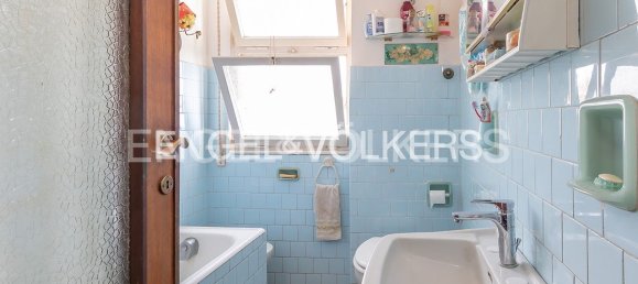 2 bedrooms Penthouse in Anzio, Italy No. 129990 11