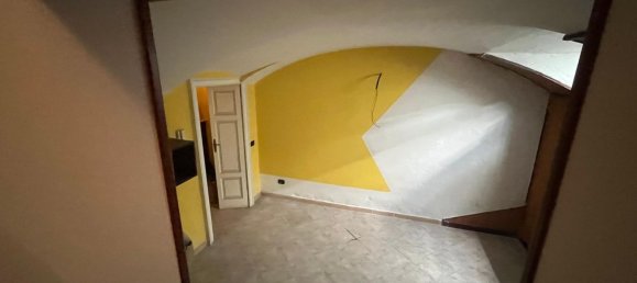 2غرفة شقة في Voghera, Italy رقم 281015 18