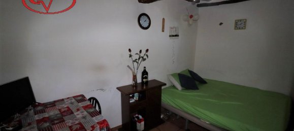 Studio in Montevarchi, Italy, Nr. 231690 2