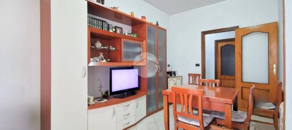 Квартира с 2 спальнями в Лучера, Италия № 291301 2