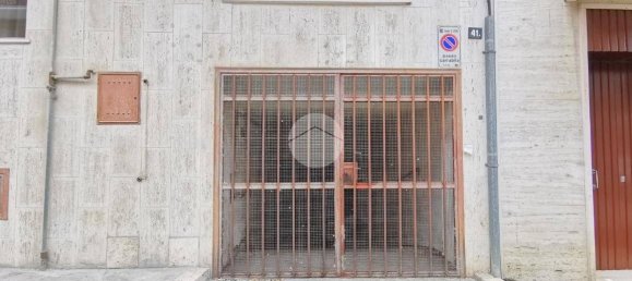 Квартира с 2 спальнями в Лучера, Италия № 291301 15