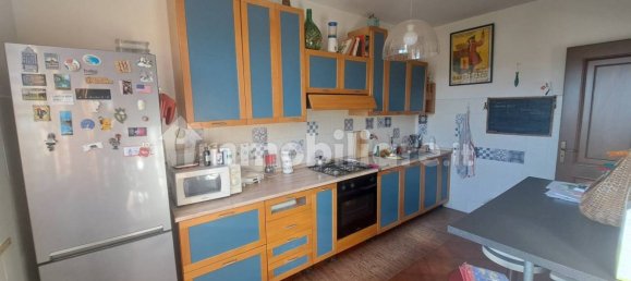 3 bedrooms Apartment in Rivoli, Italy No. 331541 5