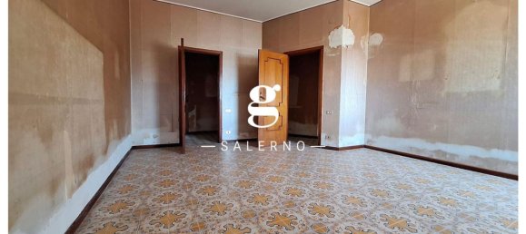 4 rooms Apartment in Salerno, Italy No. 278150 11