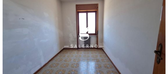 4 rooms Apartment in Salerno, Italy No. 278150 12
