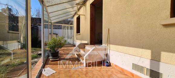 2 bedrooms House in Chatou, France No. 176660 18