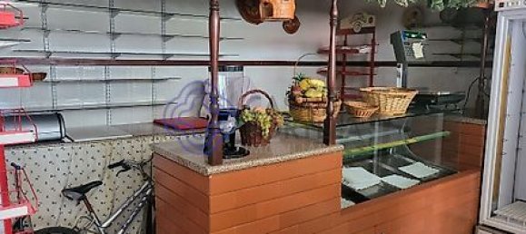 60m² Commercial property in Moreira, Portugal No. 36876 2