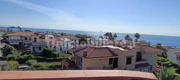 3 bedrooms Villa in Aci Castello, Italy No. 272602 25