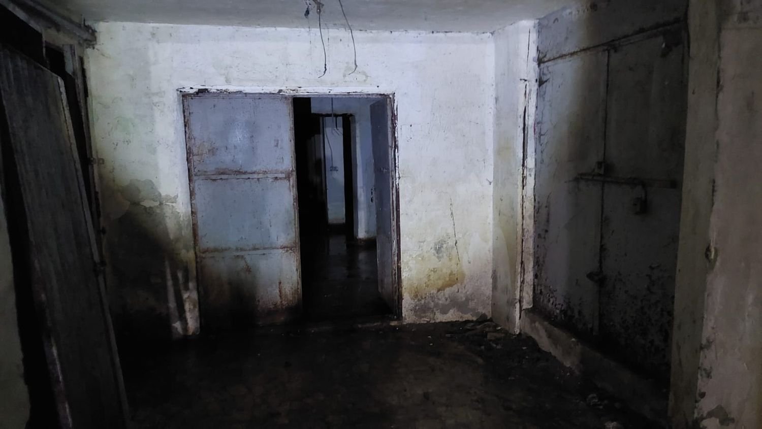 217m² Commercial property in Naples, Italy No. 278748