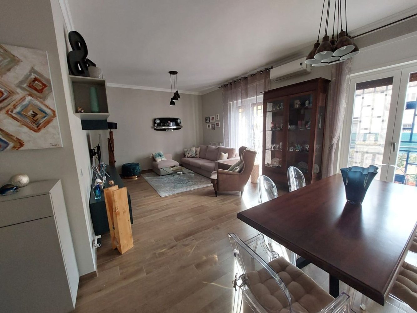 4 غرف نوم شقة في Palermo, Italy رقم 375092