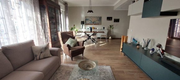 4 غرف نوم شقة في Palermo, Italy رقم 375092 2