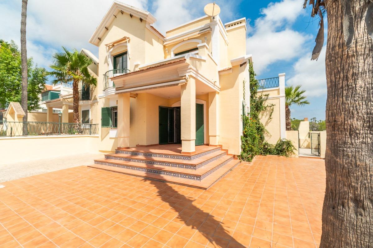 Villa T3 em Alicante, Spain N.º 207403