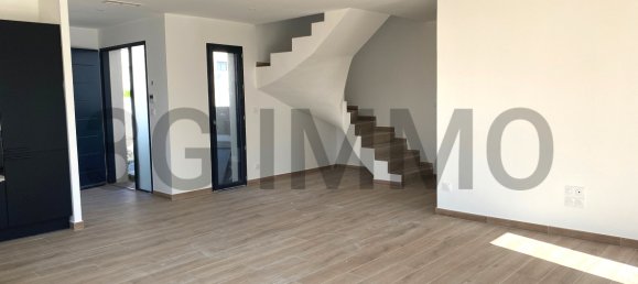 4 bedrooms Villa in Serignan, France No. 203303 2