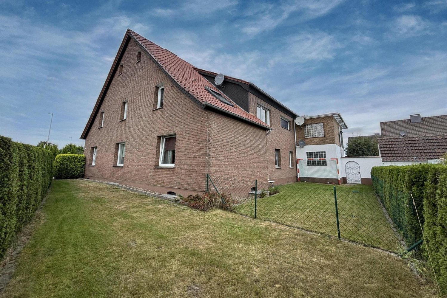 Moradia em banda de 9 divisões em Herford, Germany N.º 283052