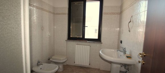 5 rooms Apartment in Cigognola, Italy No. 280516 18