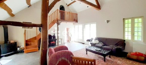 3 bedrooms House in Combres, France No. 243762 2