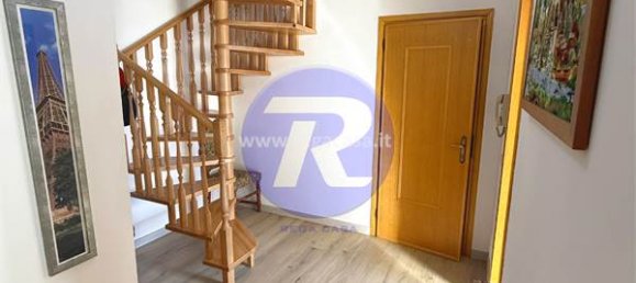 Квартира с 2 спальнями в Сан Джованни Бьянко, Италия № 141826 6