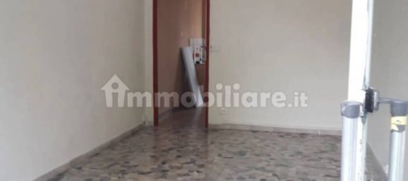 5 rooms Commercial property in Turin, Italy No. 323795 3