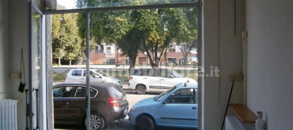 5 rooms Commercial property in Turin, Italy No. 323795 15