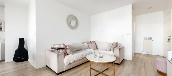 Dúplex de 3 dormitorios en Colombes, France No. 168867 5