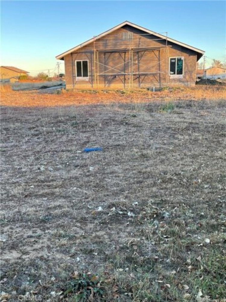 4 bedrooms House in Tehachapi, USA No. 397828