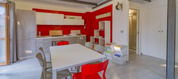 3 rooms Apartment in Caraglio, Italy No. 148215 4