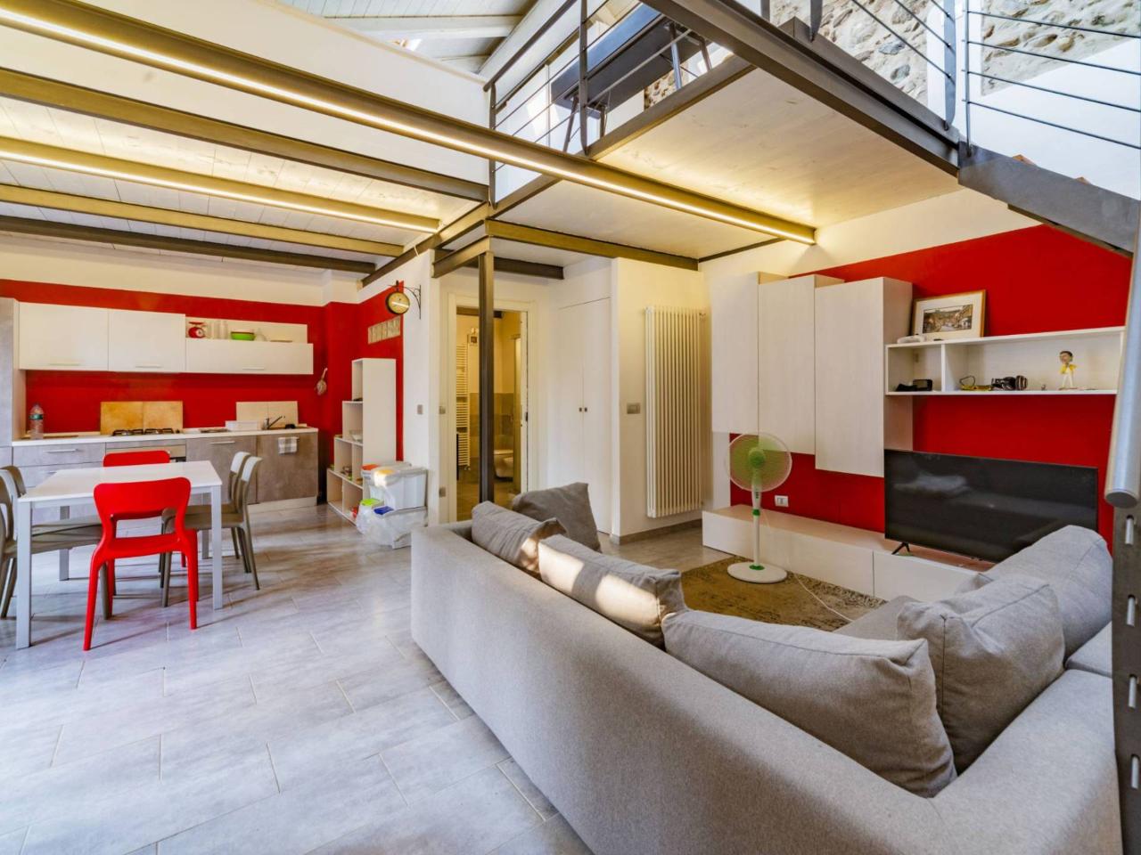 3 rooms Apartment in Caraglio, Italy No. 148215