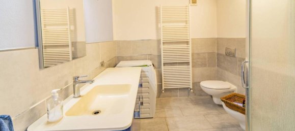 3 rooms Apartment in Caraglio, Italy No. 148215 17