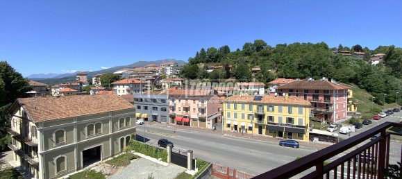 Apartamento de 4 divisões em Biella, Italy N.º 302798 6