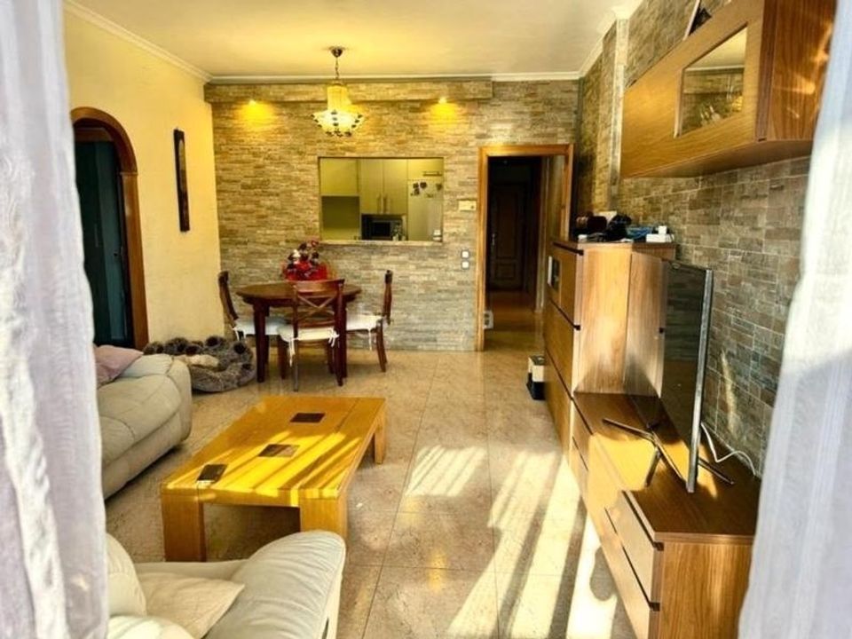 4 bedrooms Apartment in Sants-Montjuic, Spain No. 176659