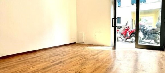 25m² Commercial property in Florence, Italy No. 62877 18