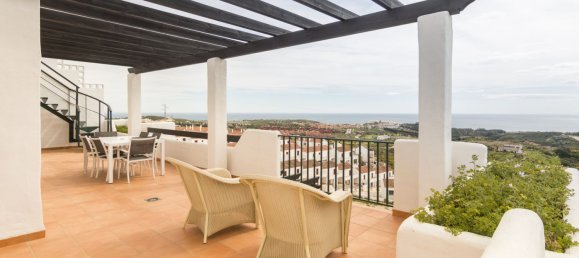 3 Schlafzimmer Penthouse in Casares, Spain, Nr. 146513 2