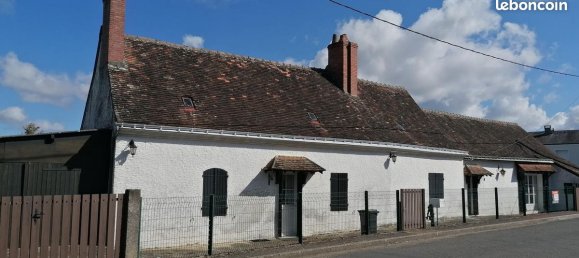 3 Schlafzimmer Haus in Neuvy-le-Roi, France, Nr. 63244 5
