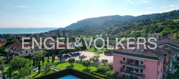 5 bedrooms Duplex in Garda, Italy No. 352953 9