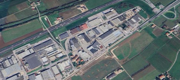 3 rooms Apartment in Gambellara, Italy No. 300357 12