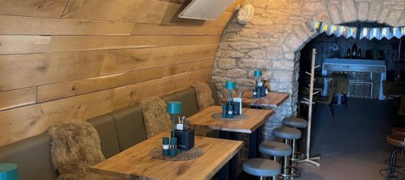 Коммерческая недвижимость 375м² в Траутмансдорф ан дер Лайта, Австрия № 155438 6