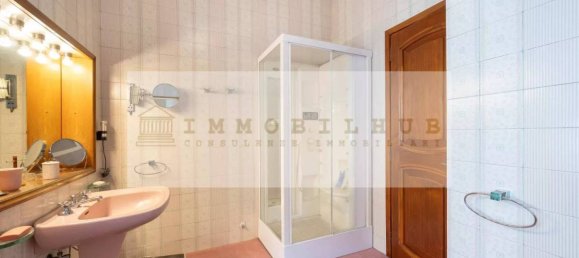 7 bedrooms Villa in Carate Brianza, Italy No. 314348 16