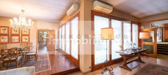 7 bedrooms Villa in Carate Brianza, Italy No. 314348 42